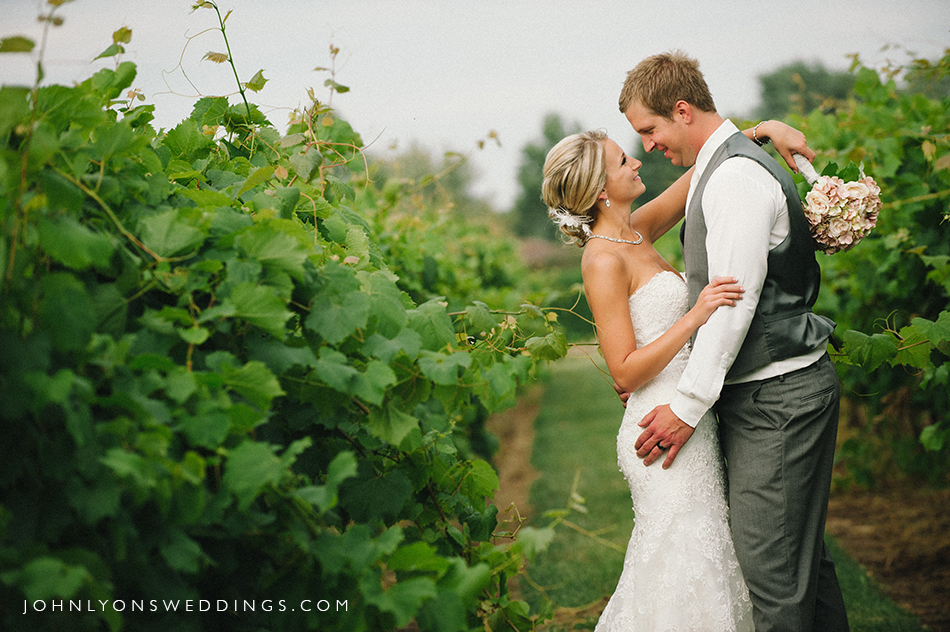 windsor-chatham-wedding-photogtrapher-andrea-kevin-0022