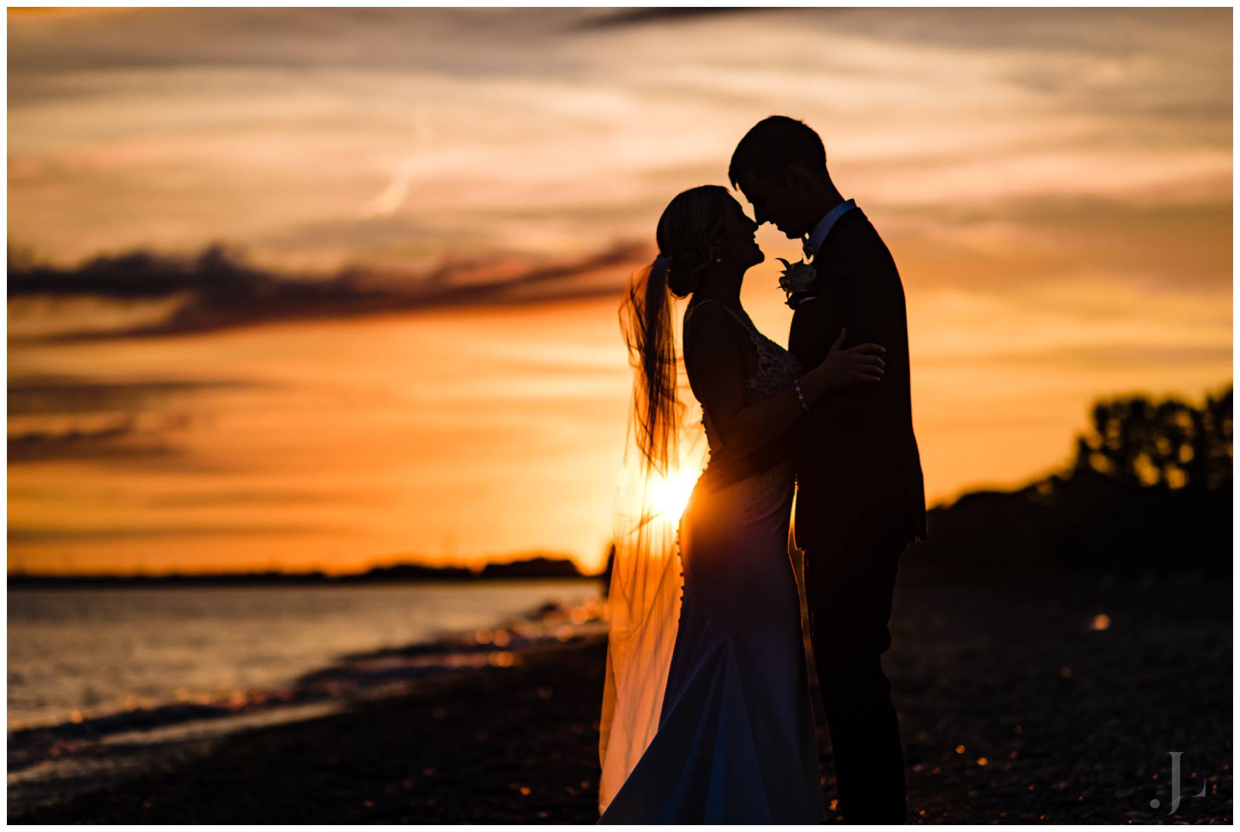 windsor-wedding-photographers-beach-wedding-photos